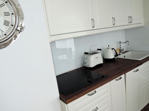 Others 4 Comfortable Apartment With a sea View