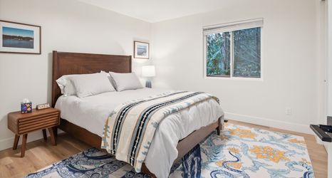 Others 2 Tranquil Waterfront Escape With Harbor Views 3 Bedroom Home