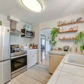 Interior 1 1 Mi to Historic District: Mtn-view Franklin Home, Delaware County Hotels