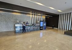 Others 4 Shore 3 Residences by LUXE