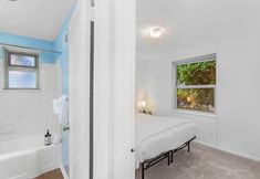 อื่นๆ 5 Greenwood's Wildflower Glow WalkScore 81