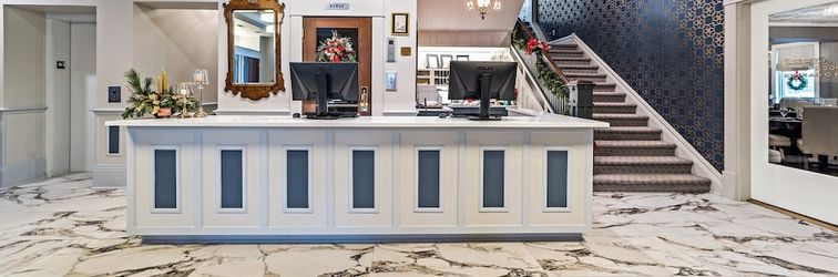 อื่นๆ The White Inn