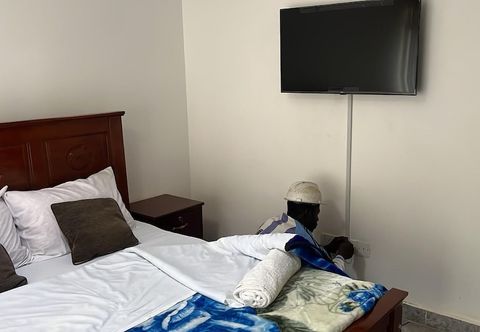 Lain-lain Ingrids Place Namugongo