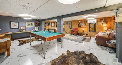 Others 2 Hot Tub & Sweeping Views: Apt in Clarkston!