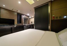 Lain-lain 3 HotelStar