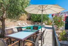 기타 Ca N Abrines in Lloseta