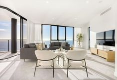 Others 5 Vue Broadbeach - Official