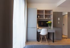 Others 6 City Break Wolska