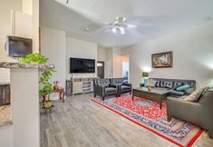 Others 4 < 1 Mi to Historic Dtwn: Home w/ Yard in Mckinney