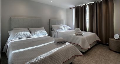 Others 4 Hotel Santa Ana Luxury Rentals