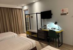 Lainnya 6 K Hotel