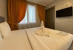 Others 3 PABLO SUIT AVCILAR