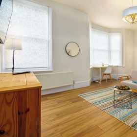 Room 1 Verv Finchley, Khách sạn West Hampstead