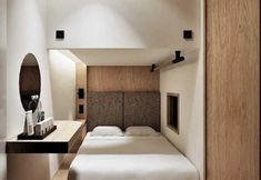 Others 3 ALTHIA CAPSULE QUARTERS