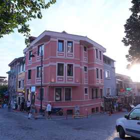 Primary image1Keeper,Mevlana Bazaar Lokum Fabrikası مولانا بازار飯店