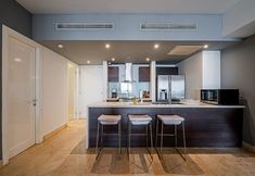 Lainnya 4 w Prestigious 1BR w Fantastic Balcony in YOO