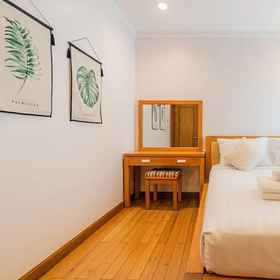 Room 1 Saigon Pavillon Apartment, Quán Khải Lâm Hotels