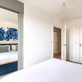 Exterior 1 Stepney Green City Apartment, One Canada Square Hotels