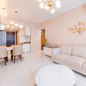 Primary image 1 우아하고 넓은 3베드룸, 스카이 하우스 BSD 아파트먼트, BSD 호텔