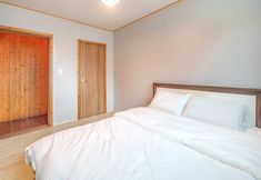 Others 6 Gapyeong Sanchaek Glamping Pension