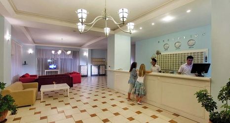 Others 2 Ares Blue Hotel