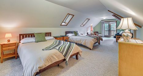 其他 2 Ski, Hike & More: Adirondack Family Home