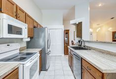 Others 4 Home w/ Pool 5 Mi to Neptune Beach in Jacksonville