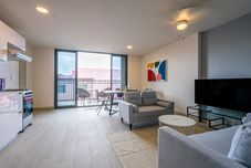 기타 w Comfy 1BR w Perfect Balcony in Casco View