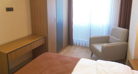 Others 2 Questa Deluxe Hotel