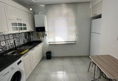 Others 2 Long Street Suites Apartments