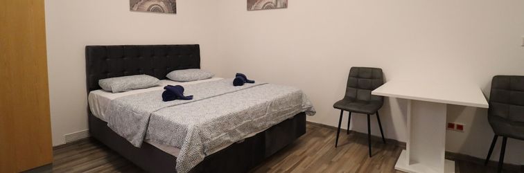 อื่นๆ Grey Palazzo