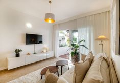 Others 3 Seaside Stay With Pool