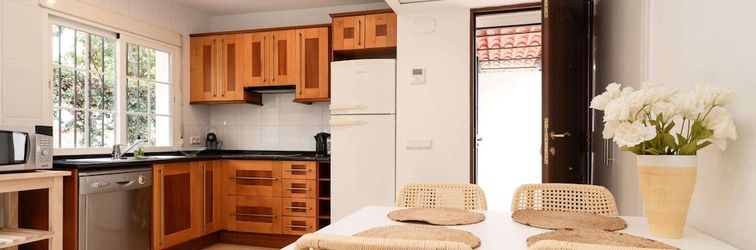 Lain-lain Charming Coastal Home