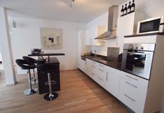 その他 6 Spacious Apartment With Mountain View