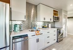 Others 7 2 Mi to Mission Valley: Chic Home w/ Patio!