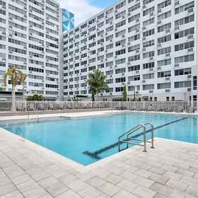 Primary image 1 Barsala At The Wayland Apartments, Hotel Eckerd College