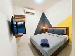 Stay 'd Pondok Indah, USD 17.85