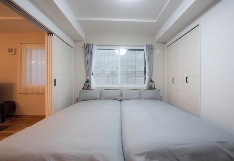 Others ZABO HILLS 301