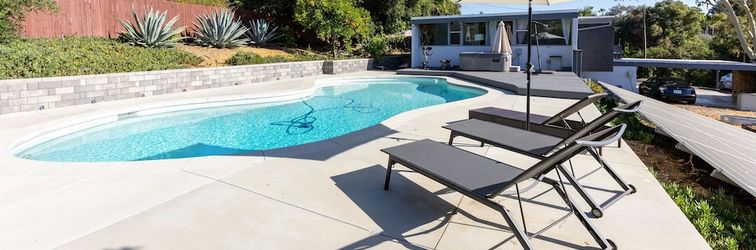 기타 Mid-century Masterpiece With Pool Spa Tesla