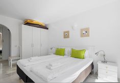 Others 5 Sunny Flat With Pool in Riviera del Sol - Ref 96