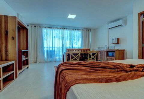 Others Vila Amendoeira