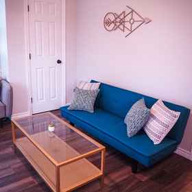 Room 1 Apartment w Private Balcony Close to Beach, Nassau County Hotels