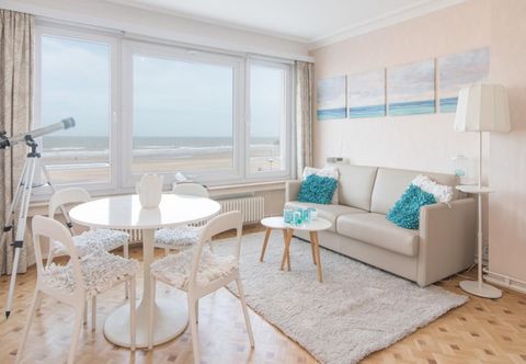 Lain-lain Frontal sea View Studio Apartment in Ostend