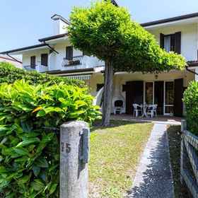 Primary image 1 带游泳池的迷人别墅, Fossalta di Portogruaro Villas