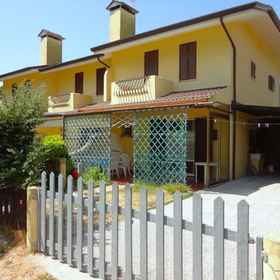 Primary image 1 プレザント ヴィラ イン ポルト サンタ マルゲリータ, フォッサルタ・ディ・ポルトグルアーロ ヴィラ