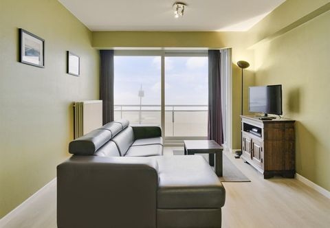 Others Flat in Blankenberge Near Belgium Pier