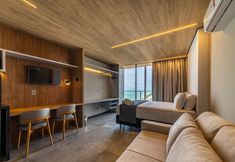 기타 6 NWTs - Estúdios com Vista Lateral Mar