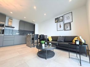 Others 4 Beautiful 1 bedroom flat w terrace