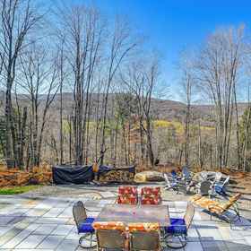 Interior 1 Mountain Views & Brook Access: Home in Arkville!, Hotel Belleayre Mountain