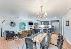 Others 6 Waterfront Alder Lake Retreat: Private Deck!